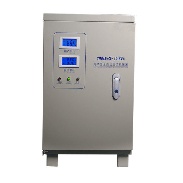 50HZ 60HZ অটো ভোল্টেজ স্ট্যাবিলাইজার একক ফেজ 220V 110V এলসিডি ডিসপ্লে সহ